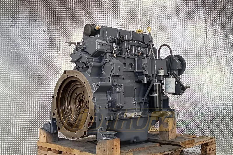 Deutz BF4M1013 - Engine for Construction machinery: picture 1 Deutz BF4M1013 - Engine for Construction machinery: picture 1