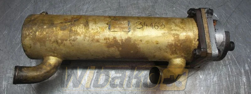 Hanomag/Kuhlerfabrik B 16 50329230 - Oil cooler for Construction machinery: picture 1 Hanomag/Kuhlerfabrik B 16 50329230 - Oil cooler for Construction machinery: picture 1