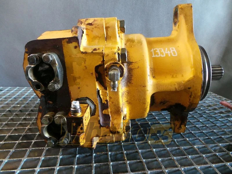 Komatsu 706-77-10103 - Hydraulic motor for Construction machinery: picture 1 Komatsu 706-77-10103 - Hydraulic motor for Construction machinery: picture 1