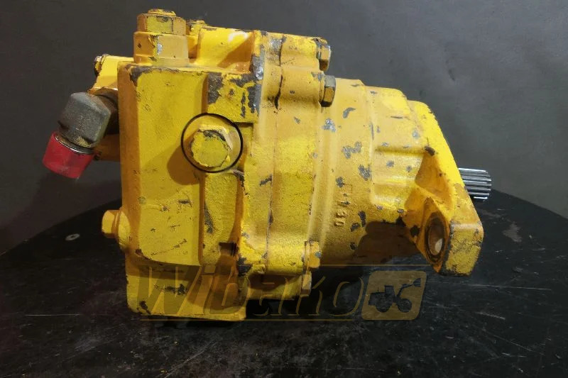 Komatsu PC240LC-3 - Hydraulic motor for Construction machinery: picture 1 Komatsu PC240LC-3 - Hydraulic motor for Construction machinery: picture 1