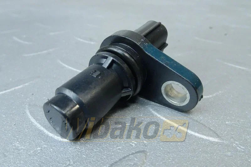 Kubota 1J574-59710 - Sensor for Construction machinery: picture 1 Kubota 1J574-59710 - Sensor for Construction machinery: picture 1