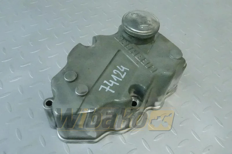 Liebherr 10134698 - Cylinder head for Construction machinery: picture 1 Liebherr 10134698 - Cylinder head for Construction machinery: picture 1