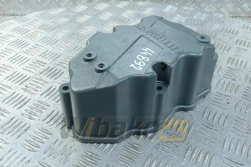 Liebherr 10134750 - Cylinder head for Construction machinery: picture 1 Liebherr 10134750 - Cylinder head for Construction machinery: picture 1