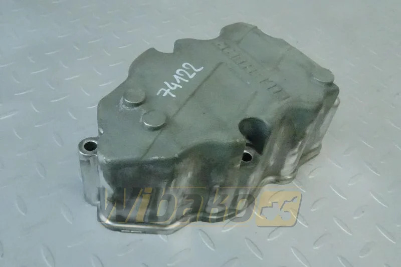 Liebherr 10134750 - Cylinder head for Construction machinery: picture 1 Liebherr 10134750 - Cylinder head for Construction machinery: picture 1