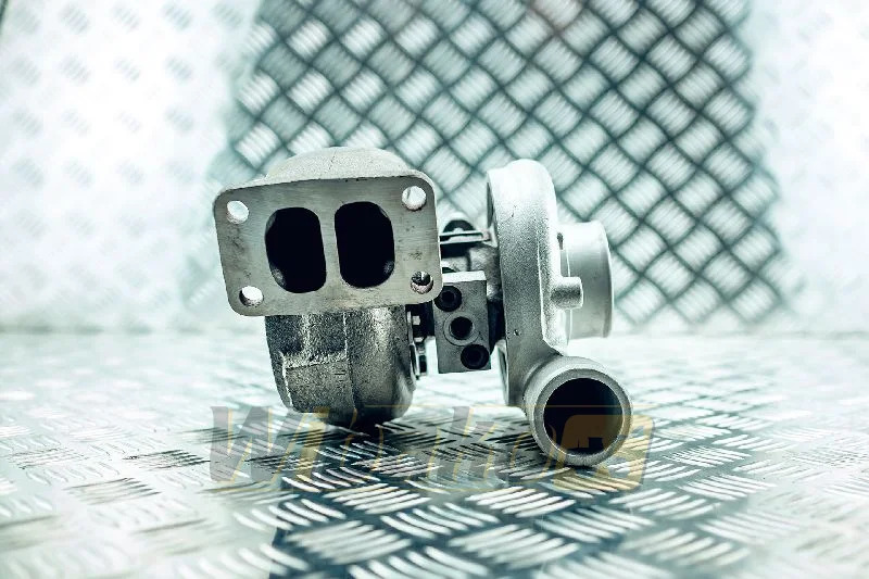 Liebherr D914 5700046 - Turbo for Construction machinery: picture 4 Liebherr D914 5700046 - Turbo for Construction machinery: picture 4