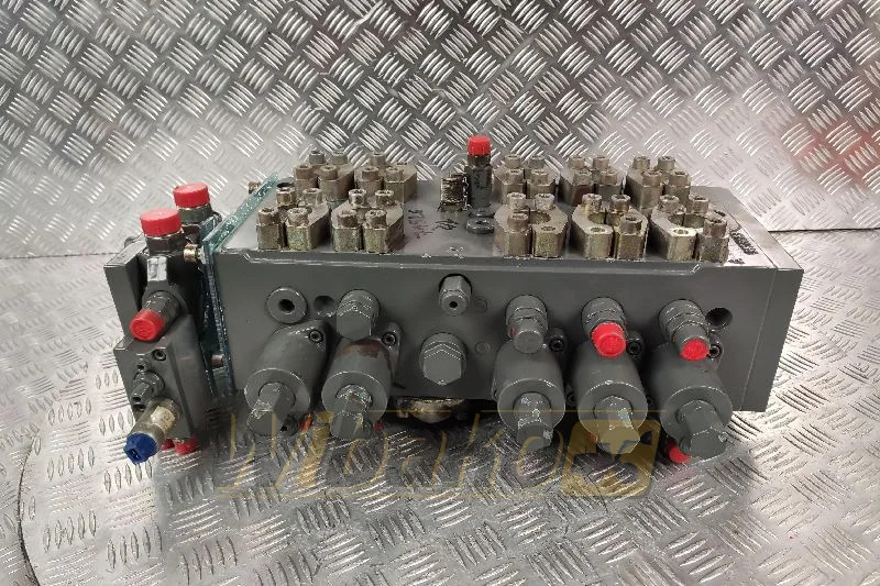Liebherr M7-1341-21/7M7-20 00741212 - Hydraulic valve for Construction machinery: picture 2 Liebherr M7-1341-21/7M7-20 00741212 - Hydraulic valve for Construction machinery: picture 2