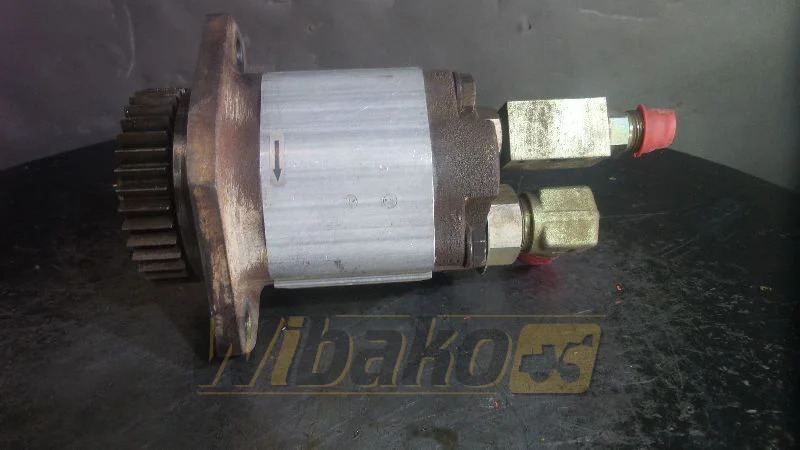 Parker 3339112420 44/06-10010763/016 - Hydraulic pump for Construction machinery: picture 1 Parker 3339112420 44/06-10010763/016 - Hydraulic pump for Construction machinery: picture 1