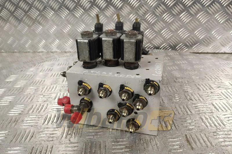 Parker 91217403 0304786281-001 - Hydraulic valve for Construction machinery: picture 1 Parker 91217403 0304786281-001 - Hydraulic valve for Construction machinery: picture 1