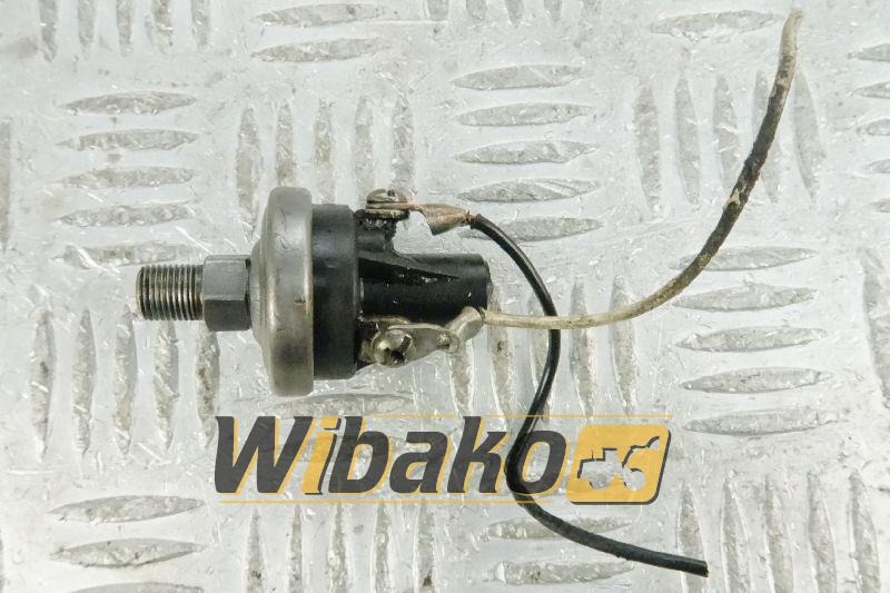 Pressure sensor for engine Case 6T-830 - Sensor for Construction machinery: picture 1 Pressure sensor for engine Case 6T-830 - Sensor for Construction machinery: picture 1