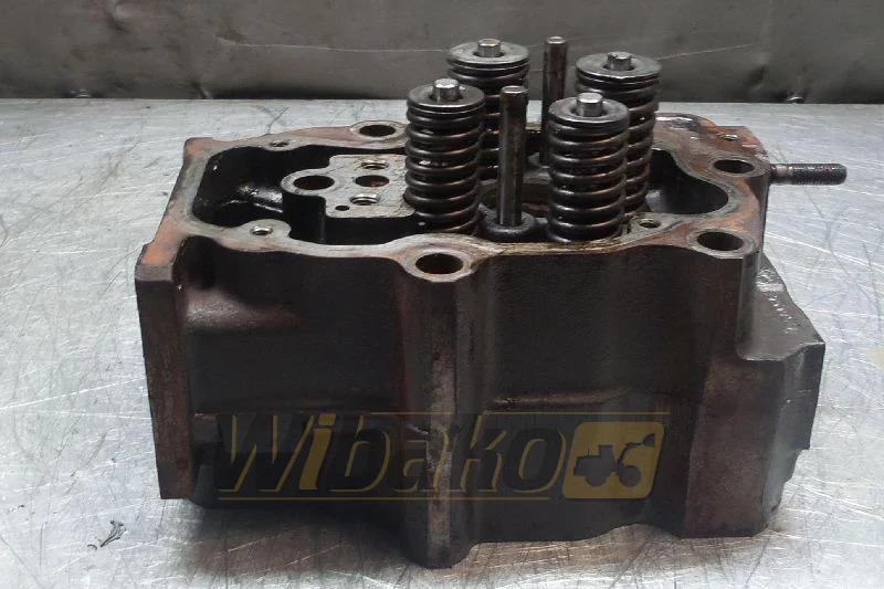 Scania DC1102 - Cylinder head for Construction machinery: picture 1 Scania DC1102 - Cylinder head for Construction machinery: picture 1