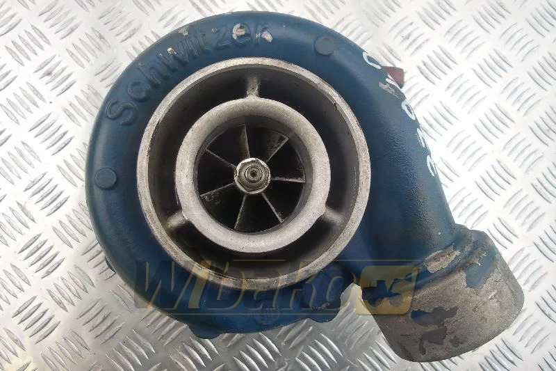 Schwitzer S300-065U 04226496KZ - Turbo for Construction machinery: picture 1 Schwitzer S300-065U 04226496KZ - Turbo for Construction machinery: picture 1