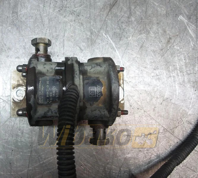 VDO 1404.01010000 3808375 - Fuel pump for Construction machinery: picture 1 VDO 1404.01010000 3808375 - Fuel pump for Construction machinery: picture 1