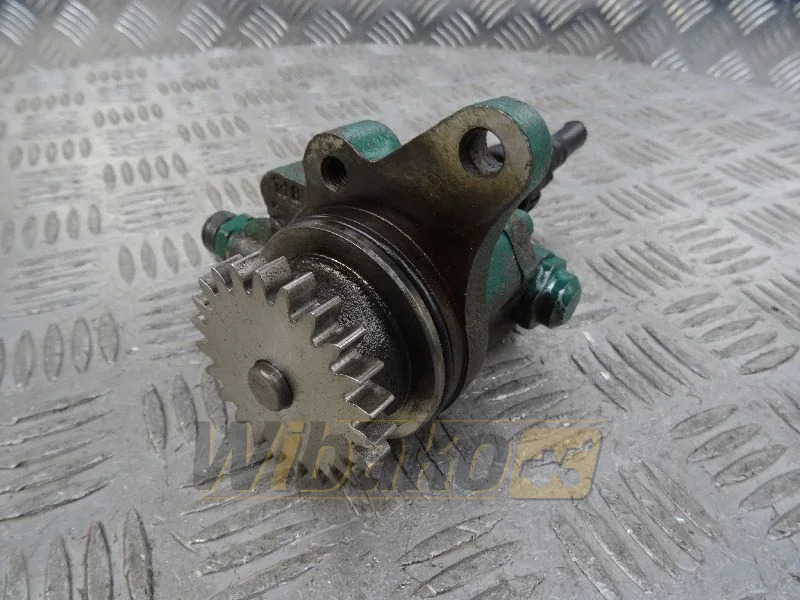 Volvo 04915590 - Fuel pump for Construction machinery: picture 1 Volvo 04915590 - Fuel pump for Construction machinery: picture 1