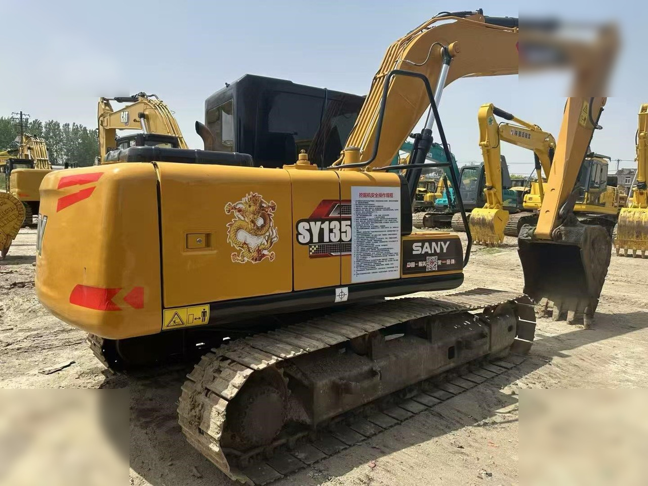 SANY SY135 - Crawler excavator: picture 4 SANY SY135 - Crawler excavator: picture 4