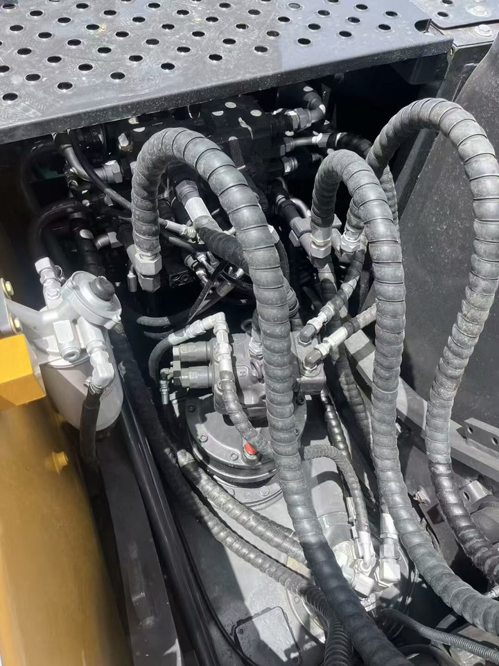 Crawler excavator volvo EC140: picture 6 Crawler excavator volvo EC140: picture 6