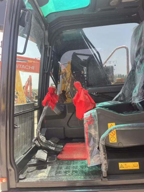 Crawler excavator volvo EC140: picture 8 Crawler excavator volvo EC140: picture 8