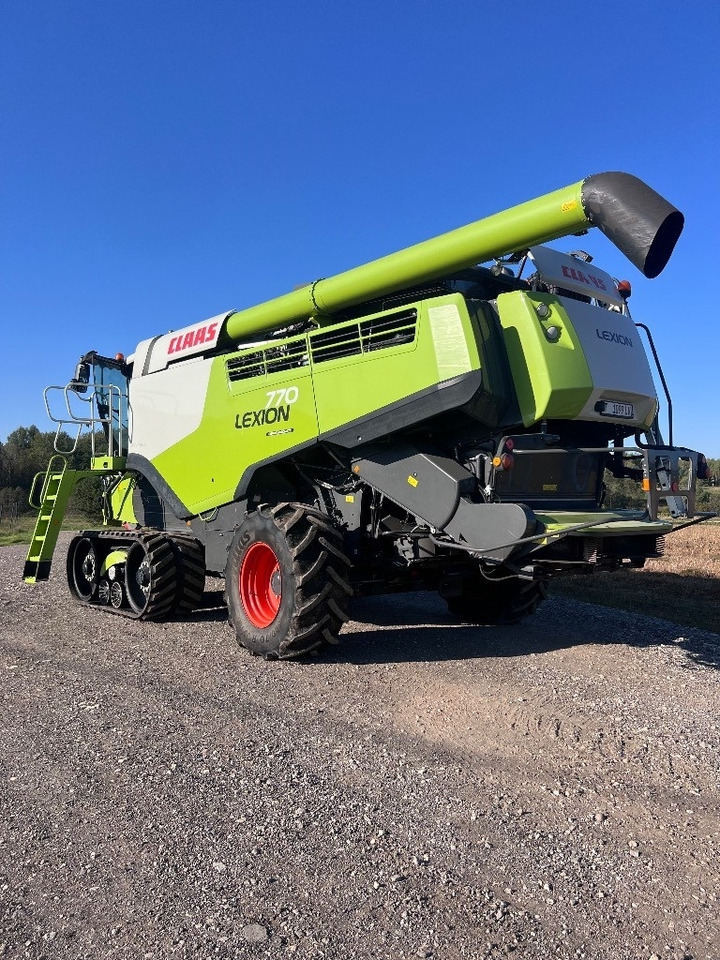 Claas Lexion 770 TT - Combine harvester: picture 2 Claas Lexion 770 TT - Combine harvester: picture 2