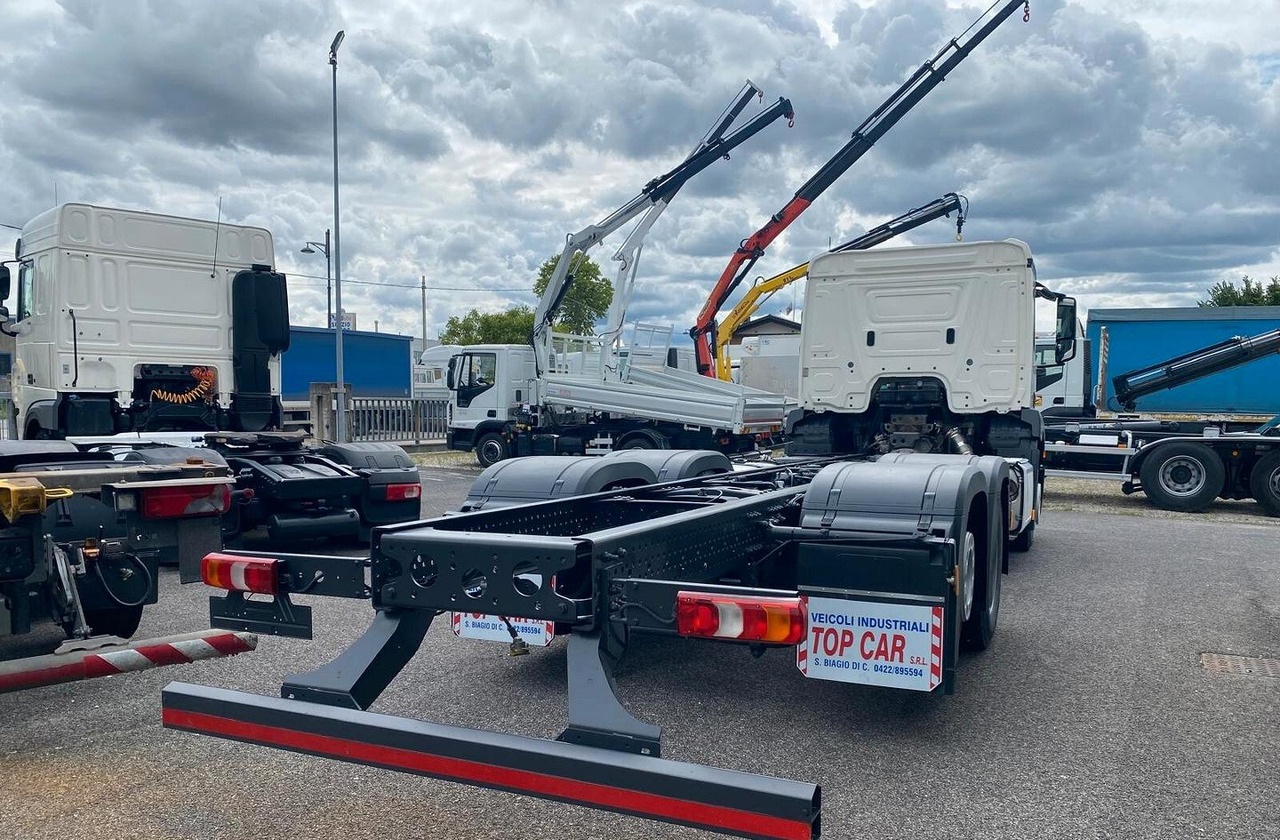 MERCEDES ANTOS 25.40 MOTRICE 3 ASSI TELAIO - Cab chassis truck: picture 4 MERCEDES ANTOS 25.40 MOTRICE 3 ASSI TELAIO - Cab chassis truck: picture 4