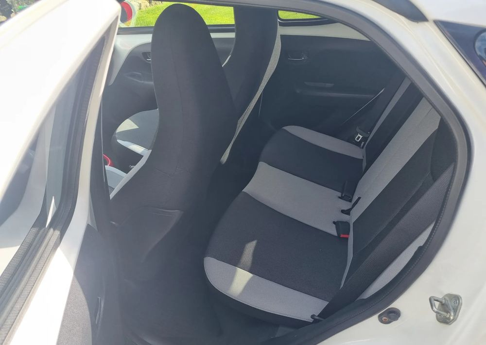 Car Toyota Aygo 1.0 VVT-i Sprint EU6: picture 19
