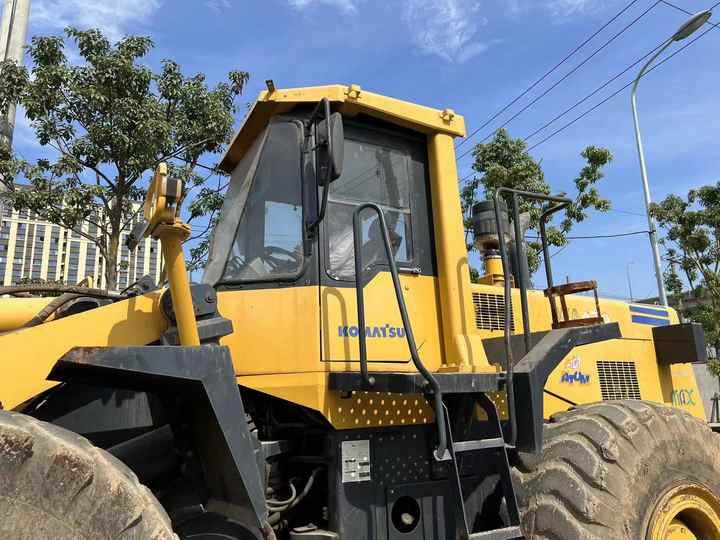 100% Original komatsu Wa470-3 Wheel Loader on Sale Used Japan Brand komatsu Wa380 470 Large Wheel Loader Export - Wheel loader: picture 5 100% Original komatsu Wa470-3 Wheel Loader on Sale Used Japan Brand komatsu Wa380 470 Large Wheel Loader Export - Wheel loader: picture 5