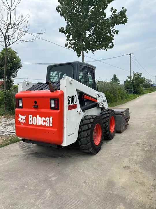 BOBCAT Brand Skid Loader S185 Used Machine Hot Sale - Wheel loader: picture 5 BOBCAT Brand Skid Loader S185 Used Machine Hot Sale - Wheel loader: picture 5