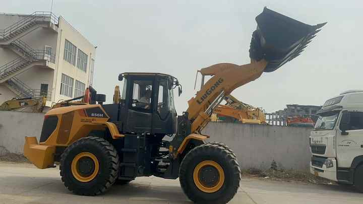 Liugong 856h 90% Wheel Loader New , Powerful, Low Price, and Very Good Quality - Wheel loader: picture 2 Liugong 856h 90% Wheel Loader New , Powerful, Low Price, and Very Good Quality - Wheel loader: picture 2