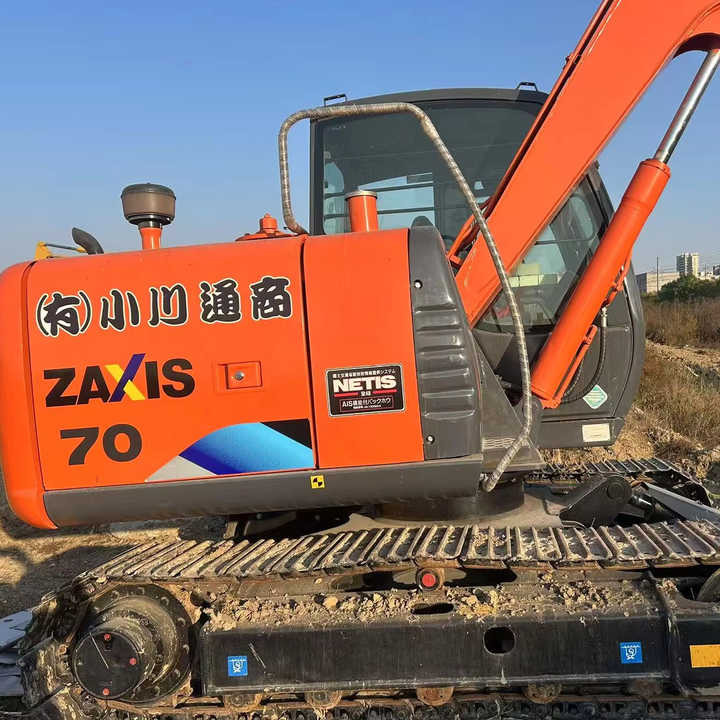 Original Japan Hitachi Used Zx55 Excavator for Sale Used Hitachi Zx60 Zx70 Hydraulic Excavator Hitachi Zaxis 55 Digger - Mini excavator: picture 1 Original Japan Hitachi Used Zx55 Excavator for Sale Used Hitachi Zx60 Zx70 Hydraulic Excavator Hitachi Zaxis 55 Digger - Mini excavator: picture 1