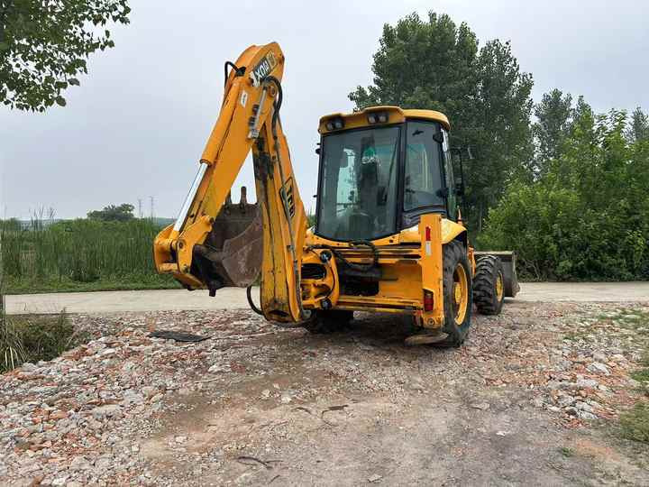 Second Hand Retroexcavadora JCB 3cx Backhoe Loader Multi Functional Original JCB Backhoe Loader 3CX 4CX 4x4 Good Quality Price - Backhoe loader: picture 4 Second Hand Retroexcavadora JCB 3cx Backhoe Loader Multi Functional Original JCB Backhoe Loader 3CX 4CX 4x4 Good Quality Price - Backhoe loader: picture 4