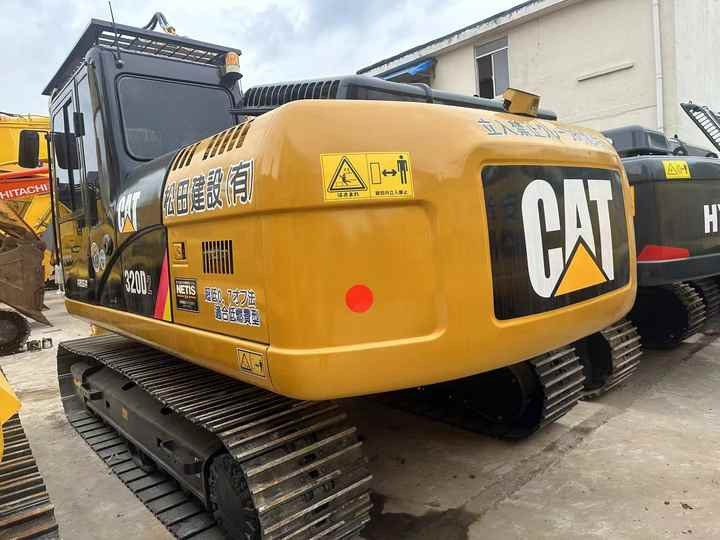 USED Construction Caterpillar Cat 330D Excavator Earthmoving Machinery Used CAT 320D 325D 330D Used Excavators - Crawler excavator: picture 2 USED Construction Caterpillar Cat 330D Excavator Earthmoving Machinery Used CAT 320D 325D 330D Used Excavators - Crawler excavator: picture 2