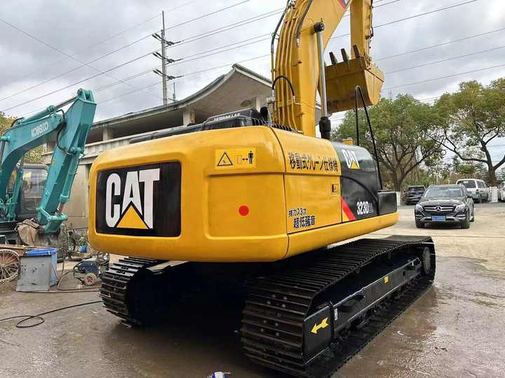 Used Digger CAT 323D2L Construction Machinery Construction Digger Used CAT 323D2L Cheap Excavator - Crawler excavator: picture 2 Used Digger CAT 323D2L Construction Machinery Construction Digger Used CAT 323D2L Cheap Excavator - Crawler excavator: picture 2