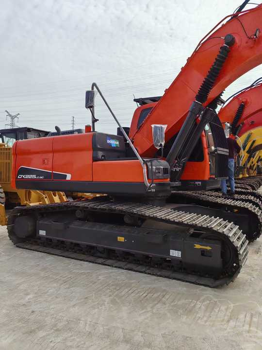 Excavator Used Doosan DX225LC-9C Hydraulic Excavator 25 Ton Doosan Dx225 Crawler Excavator with Excellent Performance Low Price for Sale: picture 6
