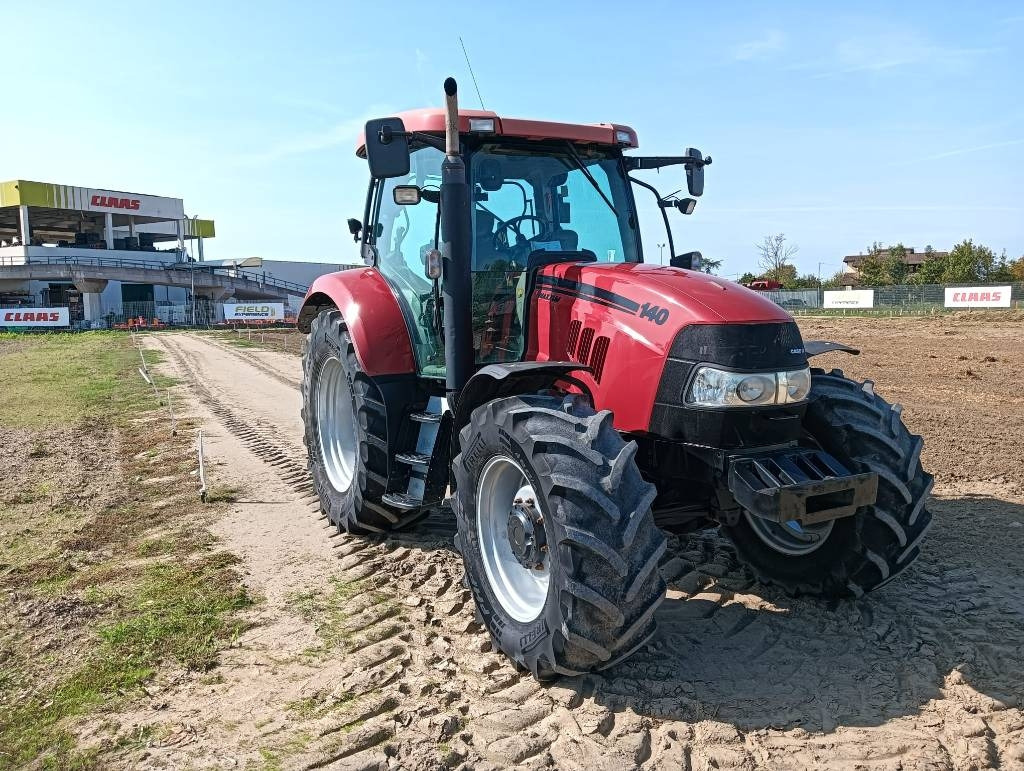 Case IH Maxxum 140  - Farm tractor: picture 1 Case IH Maxxum 140  - Farm tractor: picture 1