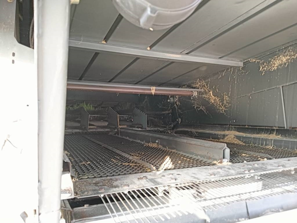 Claas Lexion 570 - Combine harvester: picture 2 Claas Lexion 570 - Combine harvester: picture 2