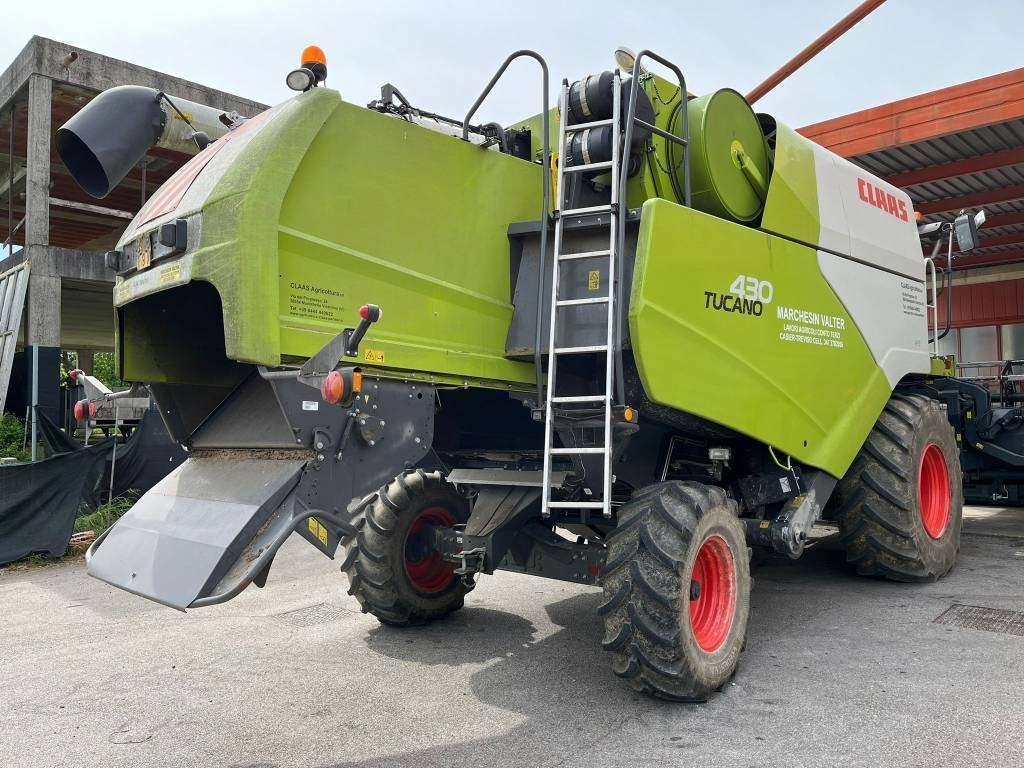 Claas Tucano 430 - Combine harvester: picture 4 Claas Tucano 430 - Combine harvester: picture 4