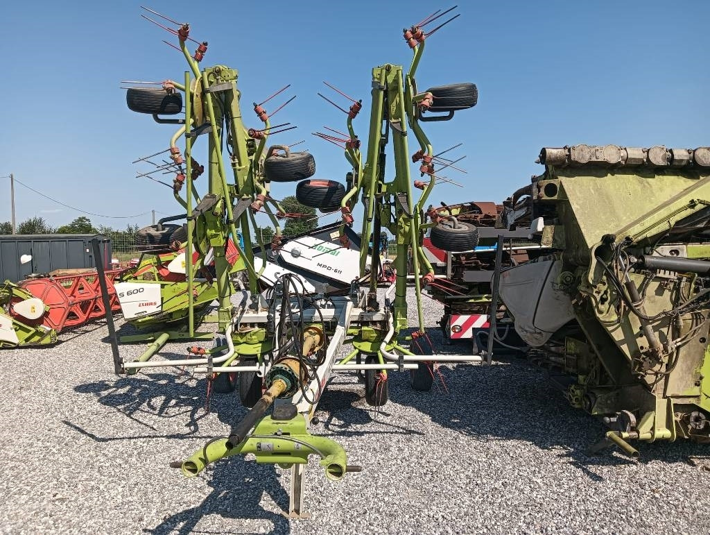 Claas Volto 900 T - Tedder/ Rake: picture 1 Claas Volto 900 T - Tedder/ Rake: picture 1