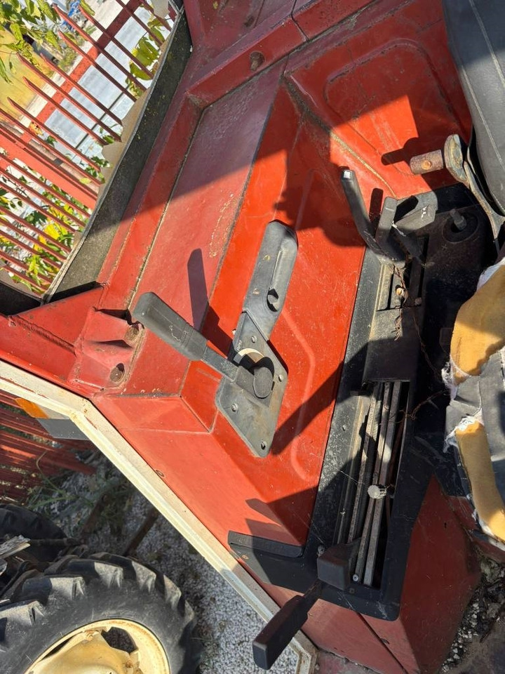 Fiatagri 130/90 DT  - Farm tractor: picture 3 Fiatagri 130/90 DT  - Farm tractor: picture 3