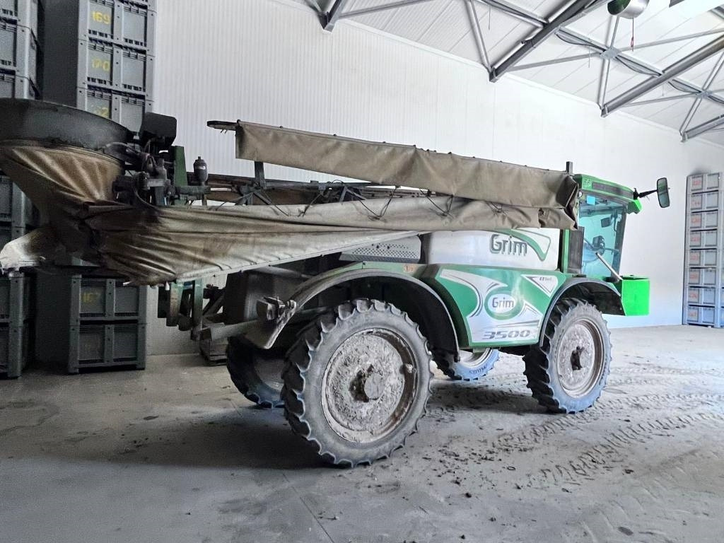 GRIM SERIE 7 M - Self-propelled sprayer: picture 3 GRIM SERIE 7 M - Self-propelled sprayer: picture 3