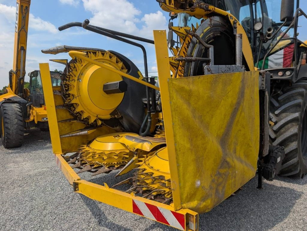 New Holland FR 650 - Forage harvester: picture 4 New Holland FR 650 - Forage harvester: picture 4