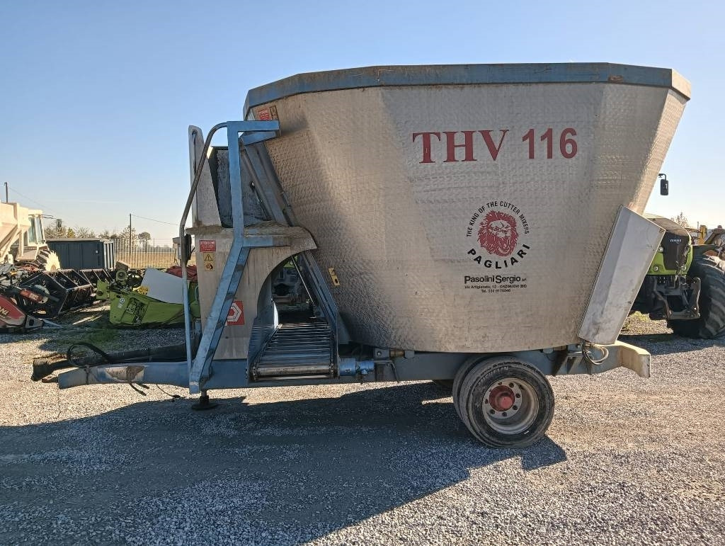 PAGLIARI Thv 116 - Forage mixer wagon: picture 2 PAGLIARI Thv 116 - Forage mixer wagon: picture 2
