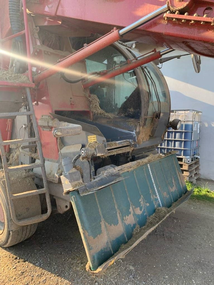 Sitrex VIRAGE 17 - Forage mixer wagon: picture 3 Sitrex VIRAGE 17 - Forage mixer wagon: picture 3