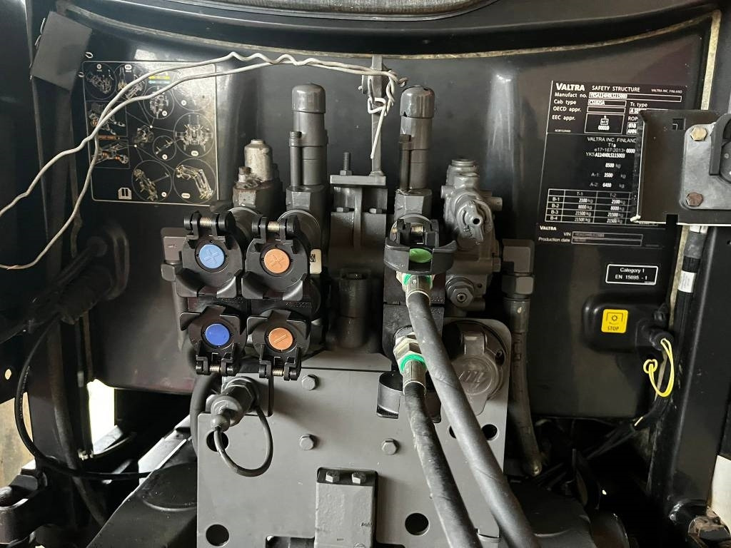Valtra A 114  on lease Valtra A 114: picture 7