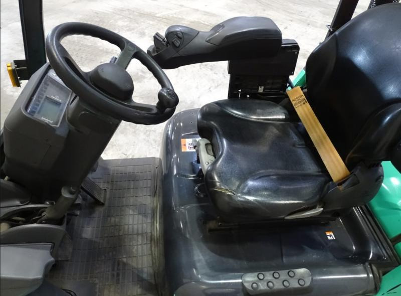 Mitsubishi FB18NT fenwick - LPG forklift: picture 3 Mitsubishi FB18NT fenwick - LPG forklift: picture 3