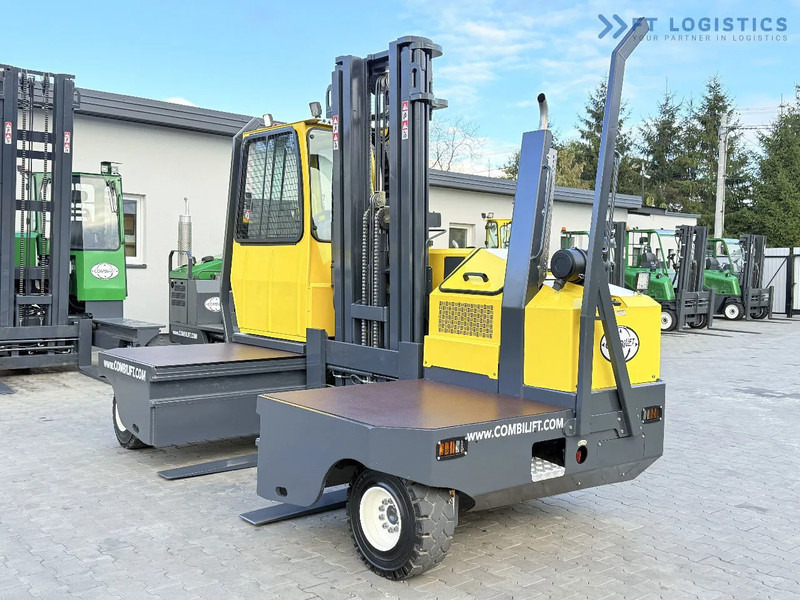 Combilift C5000SR / DIESEL / TRIPLEX MAST – 6100 MM / FORK POSITIONER / FULL CABIN C5000SR / DIESEL / TRIPLEX MAST – 6100 MM / FORK POSITI - 4-way reach truck: picture 3 Combilift C5000SR / DIESEL / TRIPLEX MAST – 6100 MM / FORK POSITIONER / FULL CABIN C5000SR / DIESEL / TRIPLEX MAST – 6100 MM / FORK POSITI - 4-way reach truck: picture 3