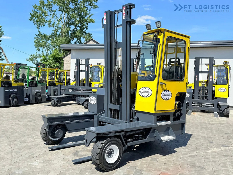 Combilift C5000XL / GAS / DUPLEX / 4500MM / FREE LIFT / SIDESHIFT / FORK POSITIONER / XL CABIN / NEW TYRES C5000XL / GAS / DUPLEX / 4500MM - 4-way reach truck: picture 4 Combilift C5000XL / GAS / DUPLEX / 4500MM / FREE LIFT / SIDESHIFT / FORK POSITIONER / XL CABIN / NEW TYRES C5000XL / GAS / DUPLEX / 4500MM - 4-way reach truck: picture 4