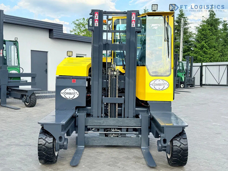 Combilift COMBILIFT C3000XL LARGE CABIN – DUPLEX 3200mm – Year 2015 – LPG – FREE LIFT – SIDESHIFT – CONDITION 5/5 COMBILIFT C3000XL LARGE - 4-way reach truck: picture 4 Combilift COMBILIFT C3000XL LARGE CABIN – DUPLEX 3200mm – Year 2015 – LPG – FREE LIFT – SIDESHIFT – CONDITION 5/5 COMBILIFT C3000XL LARGE - 4-way reach truck: picture 4
