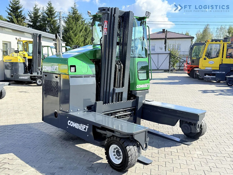 Combilift FOUR-WAY / MULTI-DIRECTIONAL FORKLIFT C4500 / DIESEL / TRIPLEX 4900MM / ONLY 4160 WORKING HOURS / FORK POSITIONER / FULL CABIN W - 4-way reach truck: picture 5 Combilift FOUR-WAY / MULTI-DIRECTIONAL FORKLIFT C4500 / DIESEL / TRIPLEX 4900MM / ONLY 4160 WORKING HOURS / FORK POSITIONER / FULL CABIN W - 4-way reach truck: picture 5
