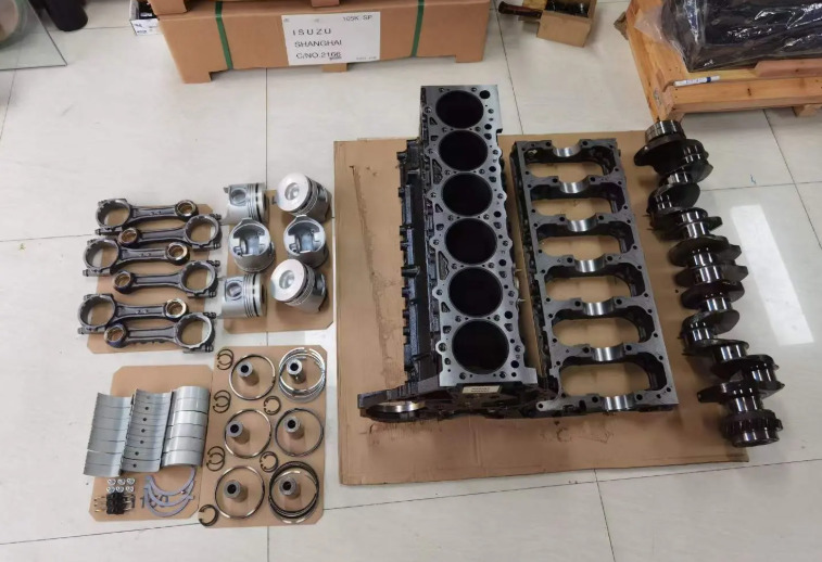 CATERPILLAR 1-87618243-0 1-87813766-1 - Piston/ Ring/ Bushing for Attachment: picture 3 CATERPILLAR 1-87618243-0 1-87813766-1 - Piston/ Ring/ Bushing for Attachment: picture 3