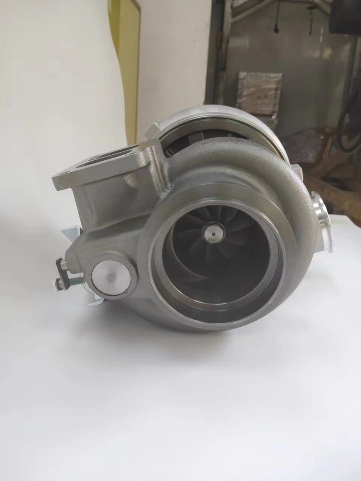 CATERPILLAR 352-9177 - Turbo for Excavator: picture 1 CATERPILLAR 352-9177 - Turbo for Excavator: picture 1