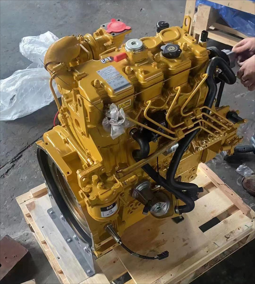 CATERPILLAR C2.2 - Engine for Excavator: picture 1 CATERPILLAR C2.2 - Engine for Excavator: picture 1