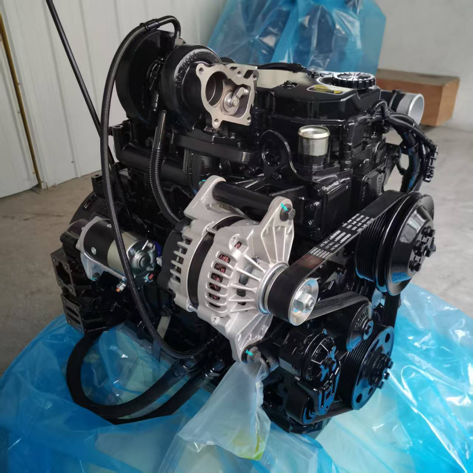 CUMMINS QSB4.5 - Engine for Excavator: picture 1 CUMMINS QSB4.5 - Engine for Excavator: picture 1